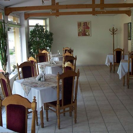 Pagunda Otel Rokiskis Dış mekan fotoğraf