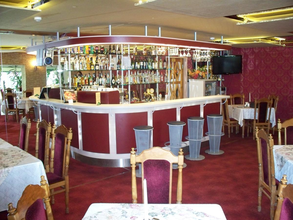 Pagunda Otel Rokiskis Dış mekan fotoğraf